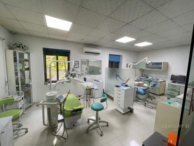 Tirane, ambjent biznesi Kati 2, 85 m² 1.700 Euro (Ish Blloku Tirana, Albania)