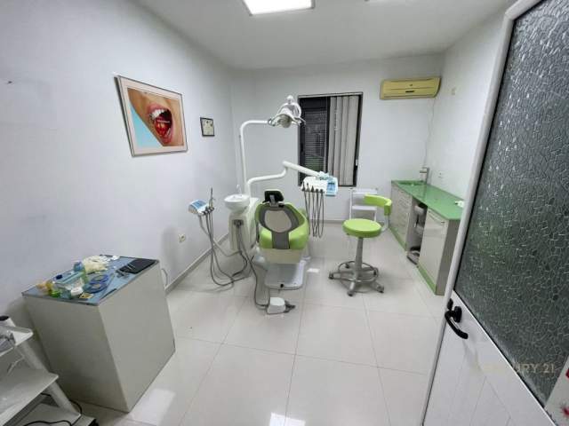 Tirane, ambjent biznesi Kati 2, 85 m² 1.700 Euro (Ish Blloku Tirana, Albania)