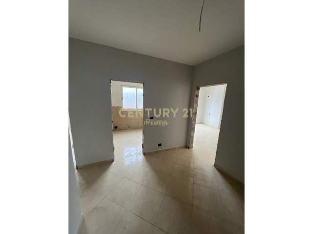 Tirane, shitet apartament 2+1+BLK Kati 3, 120 m² 100.000 Euro (Fresku)