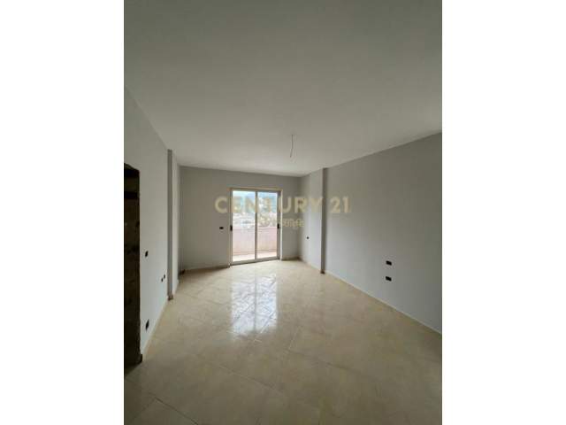 Tirane, shitet apartament 2+1+BLK Kati 3, 120 m² 100.000 Euro (Fresku)