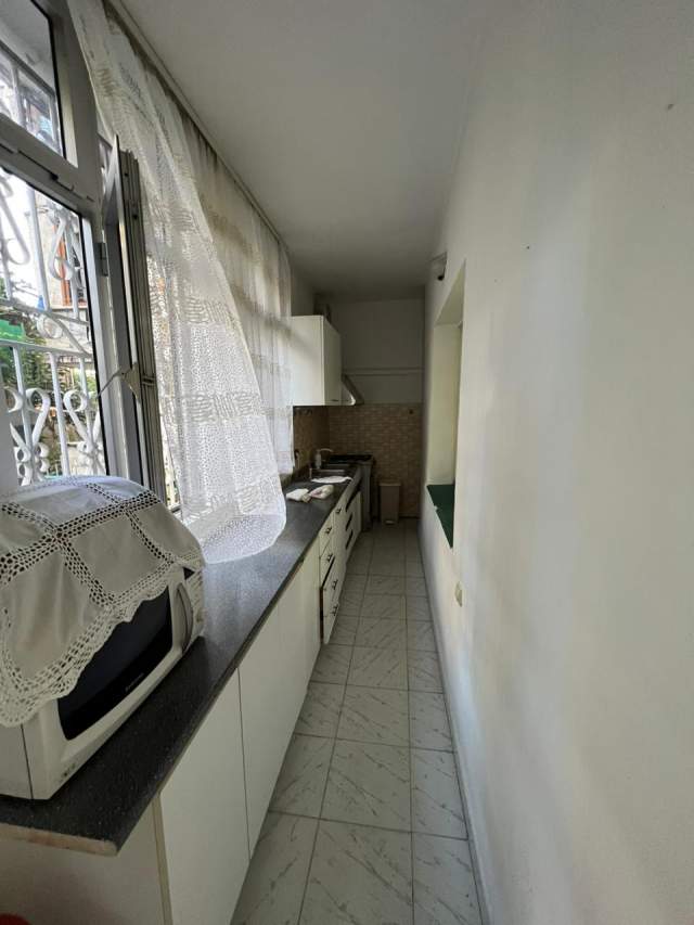 Tirane, shitet apartament 4+1+BLK Kati 1, 151 m² 225.000 Euro (Martenitetit të ri)