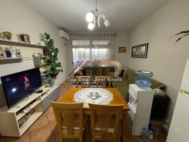 Shkoder, shitet apartament 1+1+BLK Kati 2, 82 m² 62.000 Euro (Rus)