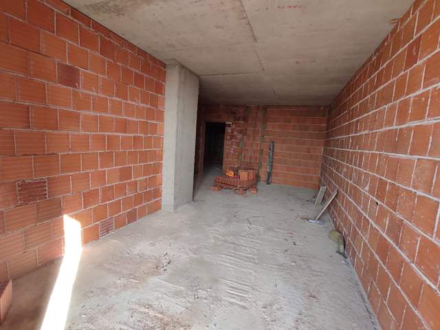 Tirane, shitet 2+1+BLK Kati 5, 103 m² 113.500 Euro (Rruga 5 Maji, Kompleksi Rezidencial Tirana Uptown )