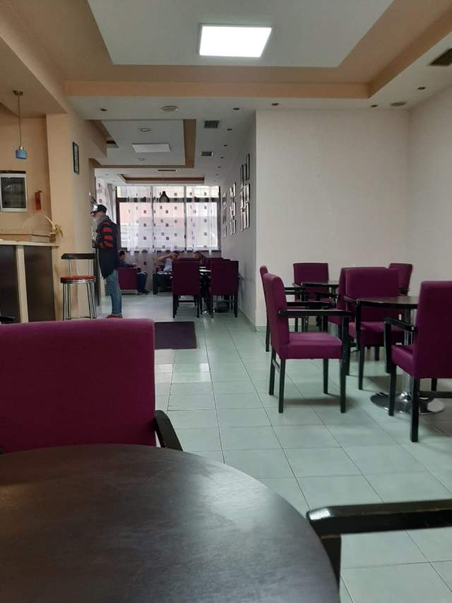 Tirane, shes lokal Kati 0, 125 m² 2.000 Euro/m2 (pas Ministris se Jashtme dhe prane “INSTAT” Tirane)