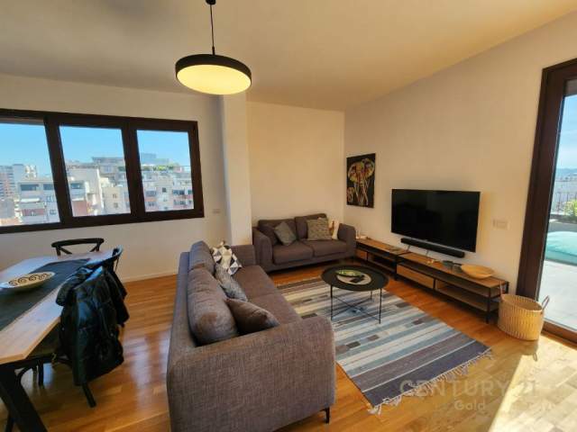 Tirane, jepet me qera apartament Kati 9, 145 m² 1.500 Euro (Tirana, Albania)