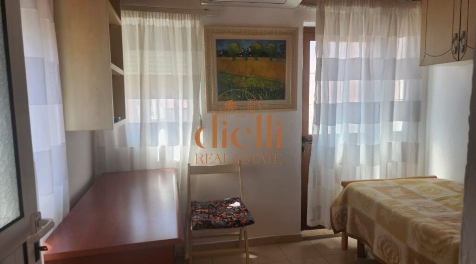 Tirane, jepet me qera apartament 2+1 , 100 m² 500 € (Qytet Studenti)