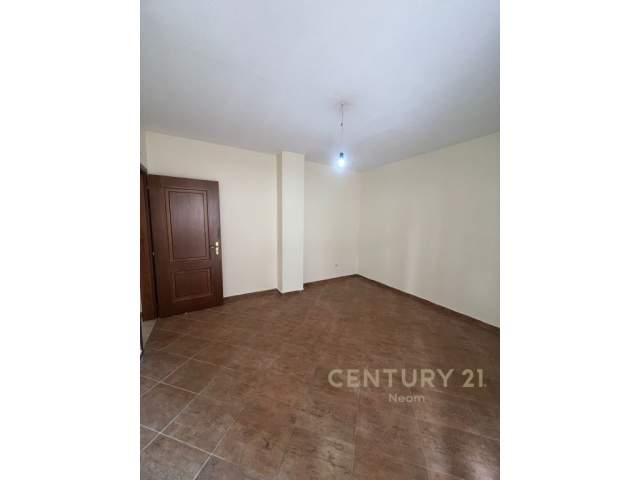 Tirane, shitet apartament 3+1+BLK Kati 3, 203.000 Euro (Liqeni Thate)