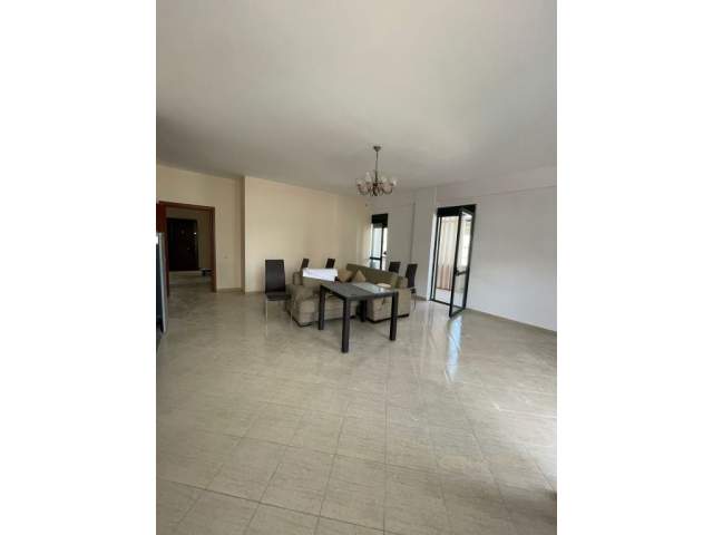 Tirane, shitet apartament Kati 4, 160 m² 175.000 Euro (Liqeni i Thate Tirana, Albania)
