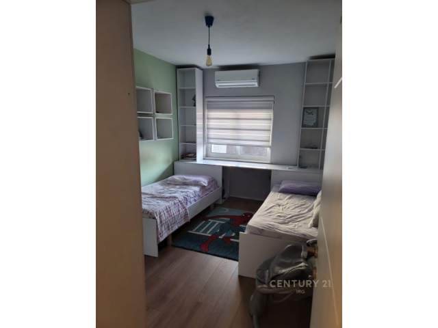 Tirane, shitet apartament Kati 5, 92 m² 195.000 Euro (Ministria e Arsimi Tirana, Albania)
