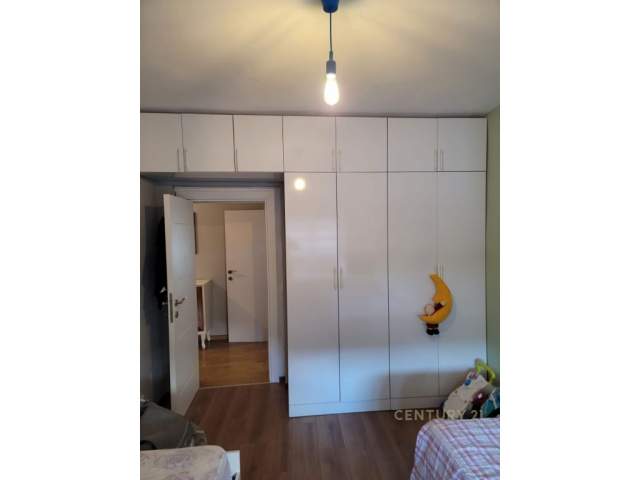 Tirane, shitet apartament Kati 5, 92 m² 195.000 Euro (Ministria e Arsimi Tirana, Albania)
