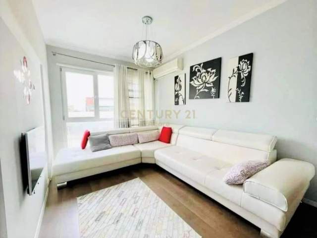 Tirane, shitet apartament 2+1+BLK Kati 2, 170.000 Euro (Eduard Mano)