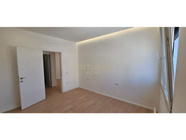 Tirane, shitet apartament Kati 7, 90 m² 220.000 Euro (Tirana, Albania)
