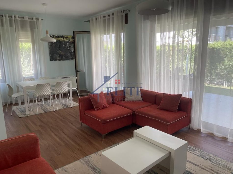 Durres, shitet Vile 3+1+Aneks+Ballkon Kati 2, 140 m² 450.000 € (Perla Resort)