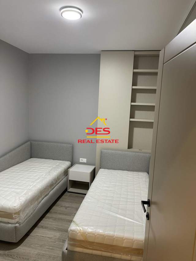 Vlore, shitet apartament 2+1+BLK Kati 3, 82 m² 140.000 Euro (Rruga Sazani,Vlore)