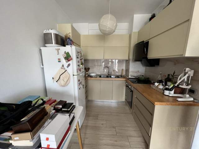 Tirane, shitet apartament Kati 8, 68 m² 135.000 Euro (Rruga Fuat Toptani Tirana, Albania)