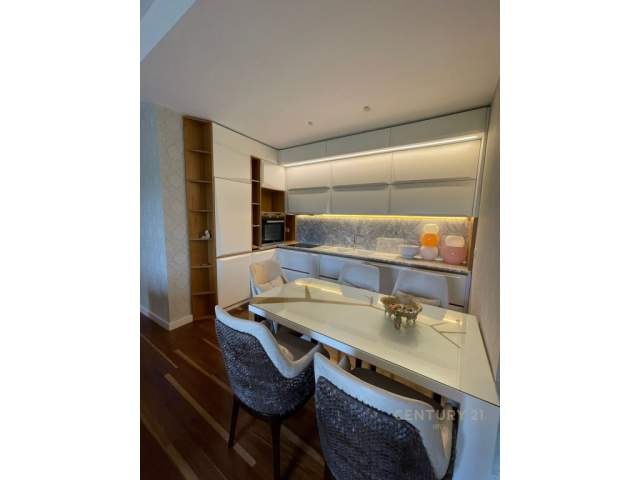 Tirane, jepet me qera apartament Kati 7, 88 m² 1.100 Euro (Park Gate Tirana, Albania)