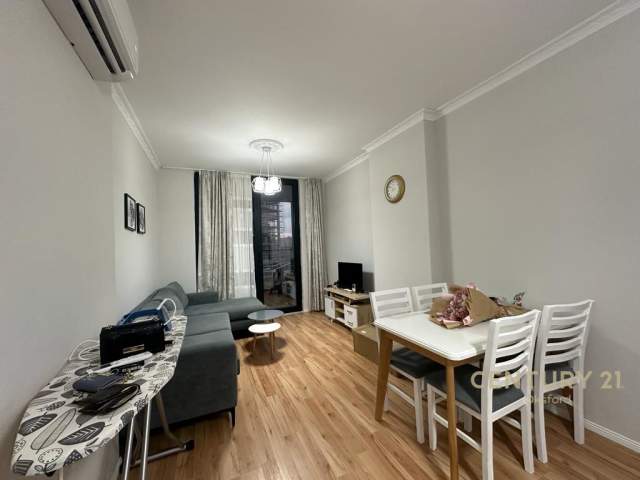 Tirane, jepet me qera apartament 1+1+BLK Kati 3, 56 m² 450 Euro (FUSHA E AVIACIONIT)