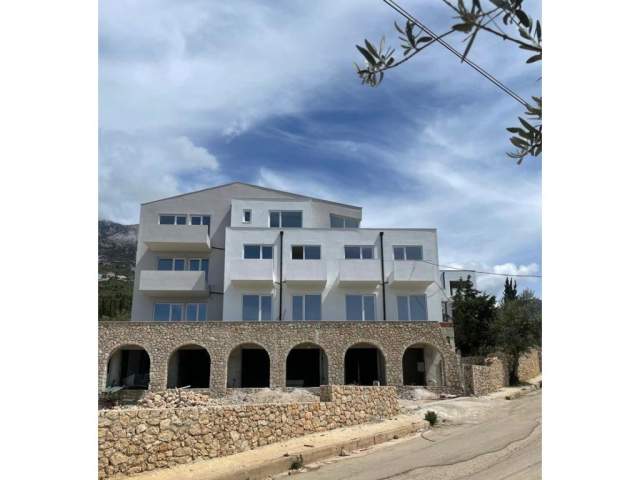 Himare, shitet apartament Kati 0, 100 m² 225.000 Euro (Drimadhe Vlorë, Albania)