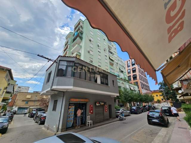 Tirane, jepet me qera ambjent biznesi Kati 0, 40 m² 500 Euro (tek "Rruga e Kavajes")