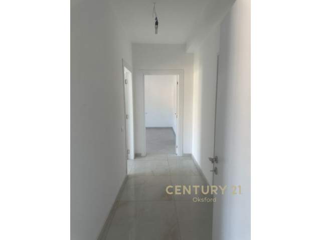 Tirane, shitet apartament 2+1+BLK Kati 6, 117.000 Euro