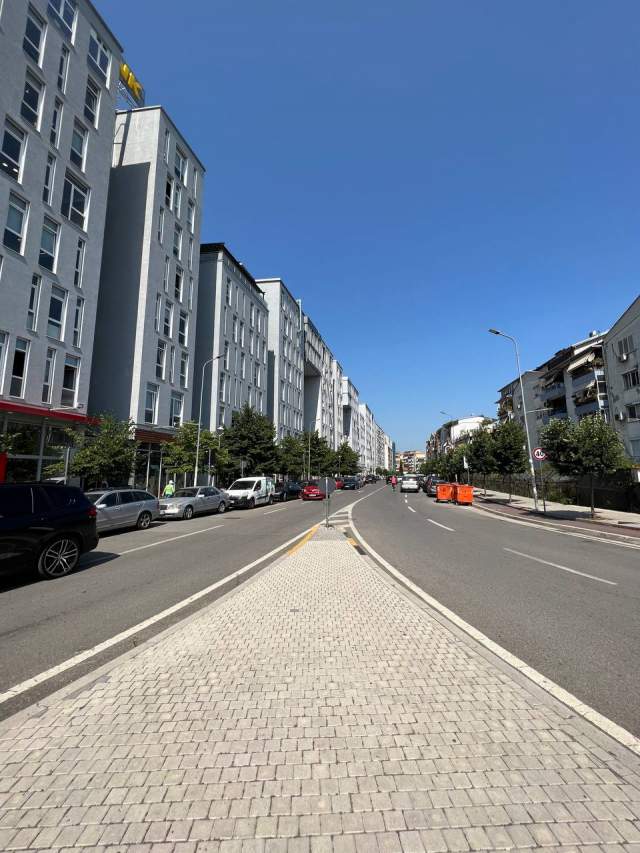 Tirane, shes apartament 2+1+BLK Kati 10, 90 m² 162.000 Euro (Komuna e parisit,)