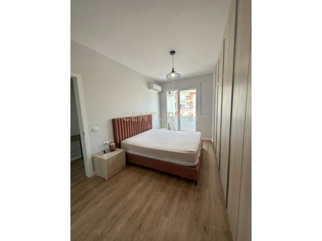 Tirane, APARTAMENT 2+1+2 ME QIRA, LIQENI I THATE, TIRANE! 569 Euro (LIQENI I THATE)