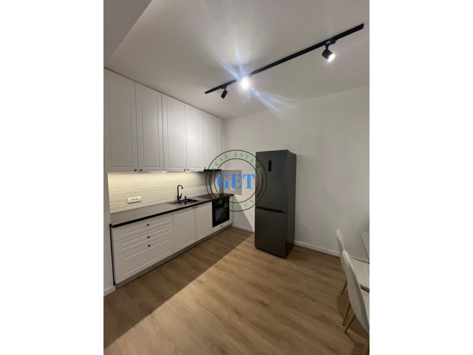 Durres, shitet apartament 1+1+Ballkon Kati 9, 77 m² 115.000 € (Plazh Iliria)