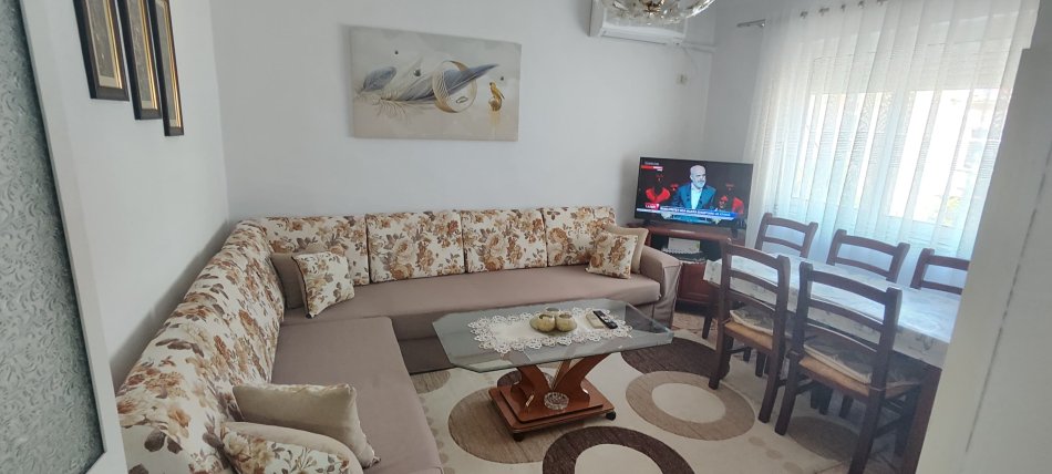 Tirane, shitet apartament 2+1 Kati 5, 70 m² 113.000 € 