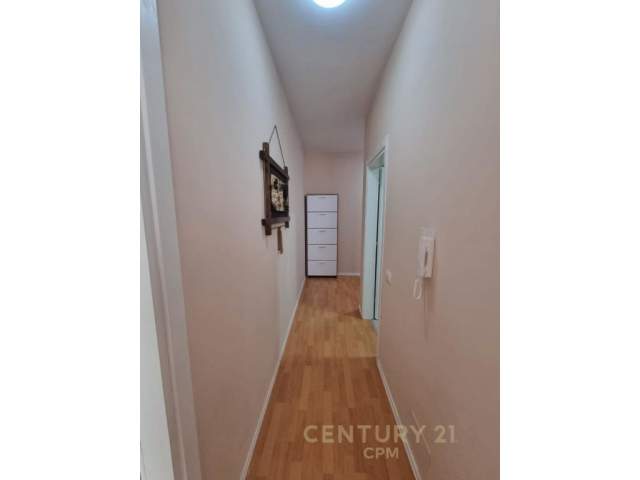 Tirane, jepet me qera apartament 2+1 Kati 1, 109 m² 550 Euro (Kompleksi ASL Zirkon, Spitali QSUT)