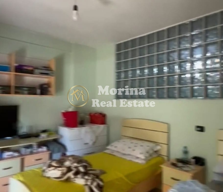 Tirane, shitet apartament 2+1 Kati 6, 117 m² 230.000 € (Rruga e Barrikadave)