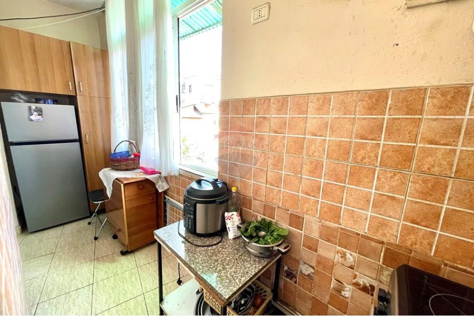 Tirane, shitet apartament 2+1+Aneks Kati 3, 72 m² 119.900 €