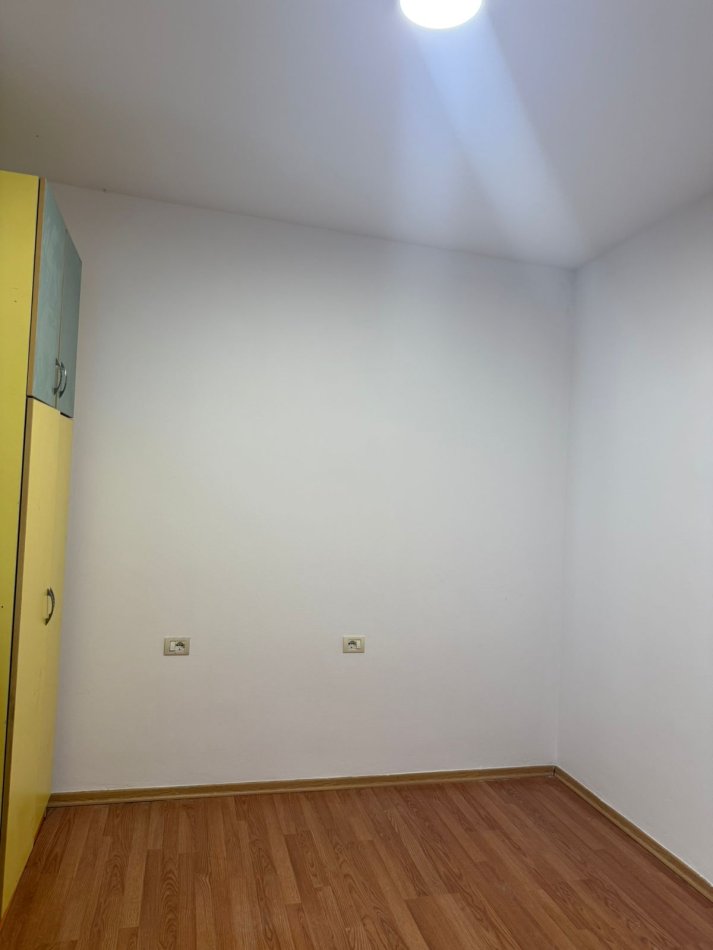 Tirane, jepet me qera apartament 2+1 Kati 2, 85 m² 500 € (21 dhjetori)