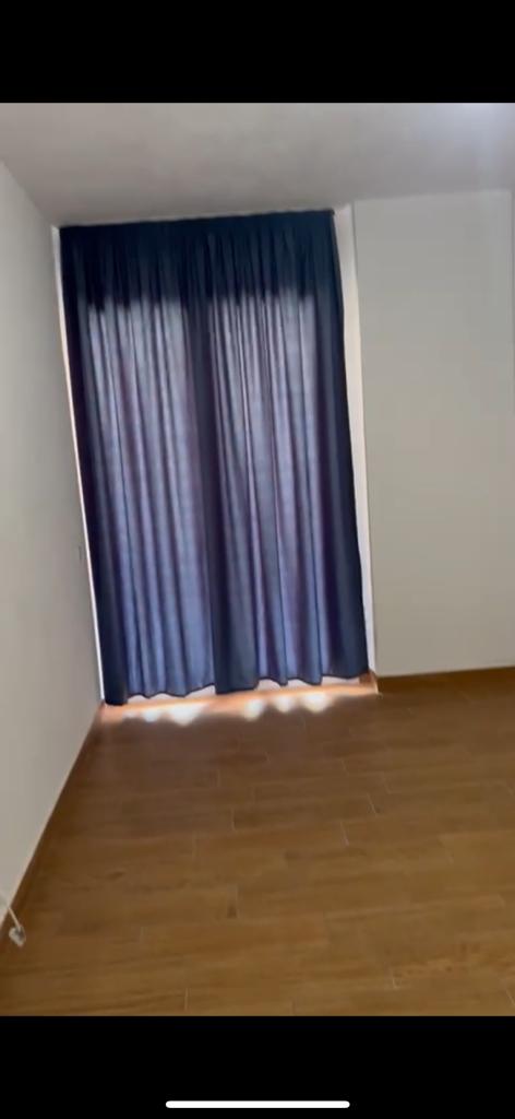Tirane, jepet me qera apartament 2+1+BLK Kati 1, 106 m² 400 Euro (Rruga Sabri Preveza)