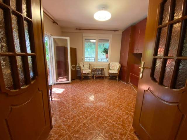 SHESIM APARTAMENT 2 +1 PERBALLE MATERNITETI TE RI / 105.000 Euro