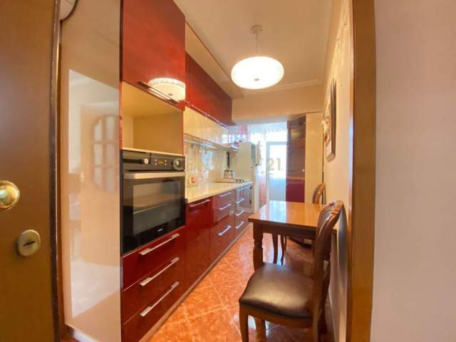 SHESIM APARTAMENT 2 +1 PERBALLE MATERNITETI TE RI / 105.000 Euro