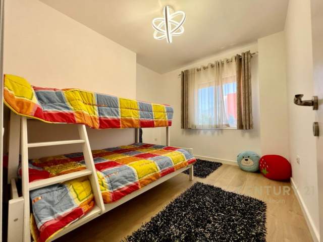 Tirane, jepet me qera apartament 2+1+BLK Kati 6, 100 m² 850 Euro (blloku)