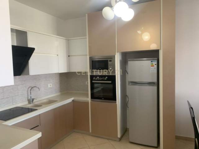 Tirane, shitet apartament 2+1 Kati 5, 94 m² 105.000 Euro