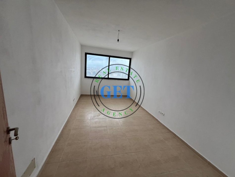 Durres, shitet apartament 2+1 Kati 6, 96 m² 80.000 € (Shkozet)