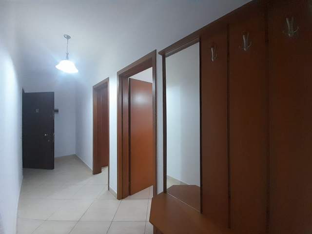 Tirane, shitet apartament 1+1+A Kati 9, 68 m² 125.000 Euro (Rruga Him Kolli)