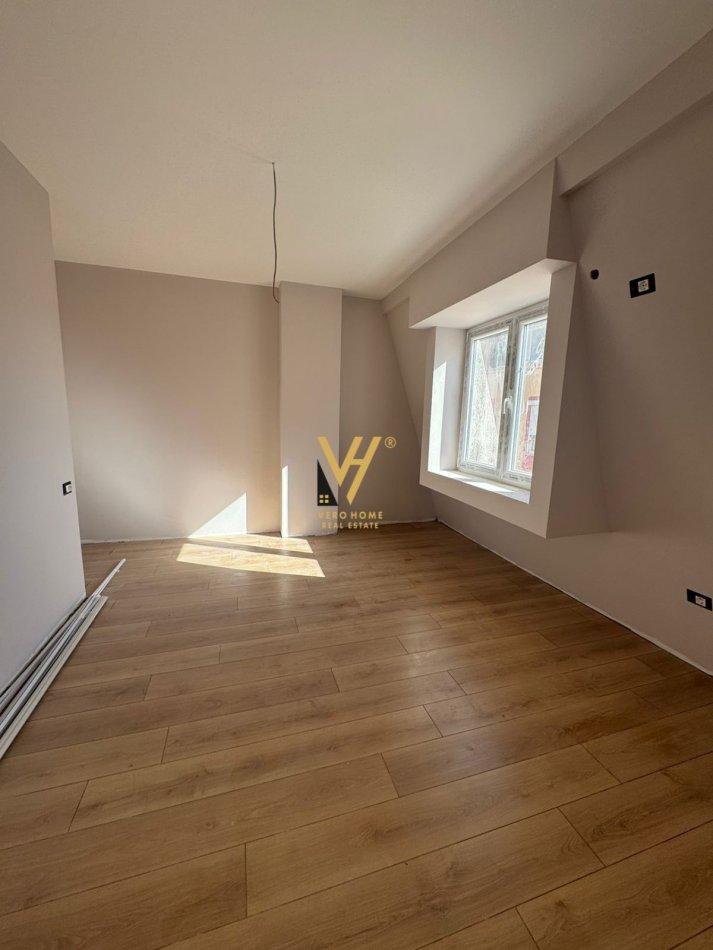 Tirane, shitet apartament 1+1+Ballkon Kati 7, 68 m² 165.000 € (RRUGA SULEJMAN DELVINA)