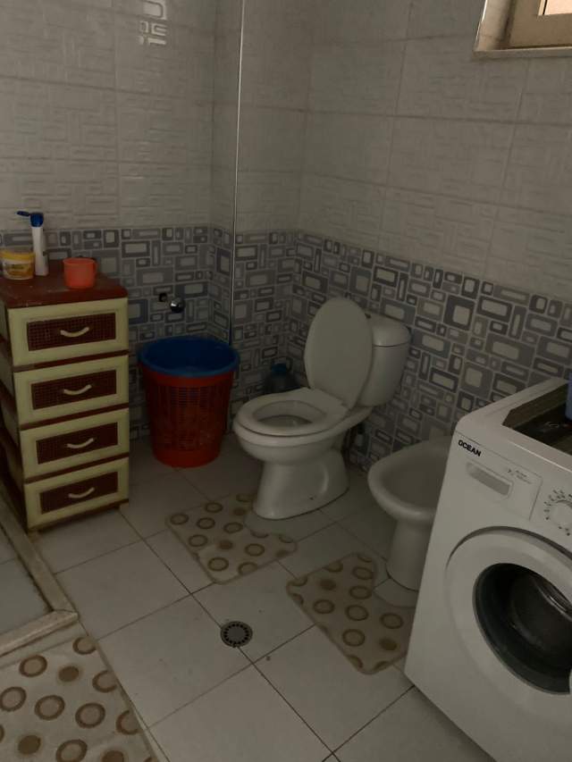 Tirane, jepet me qera apartament 2+1+BLK Kati 6, 90 m² 300 Euro (Kamez)