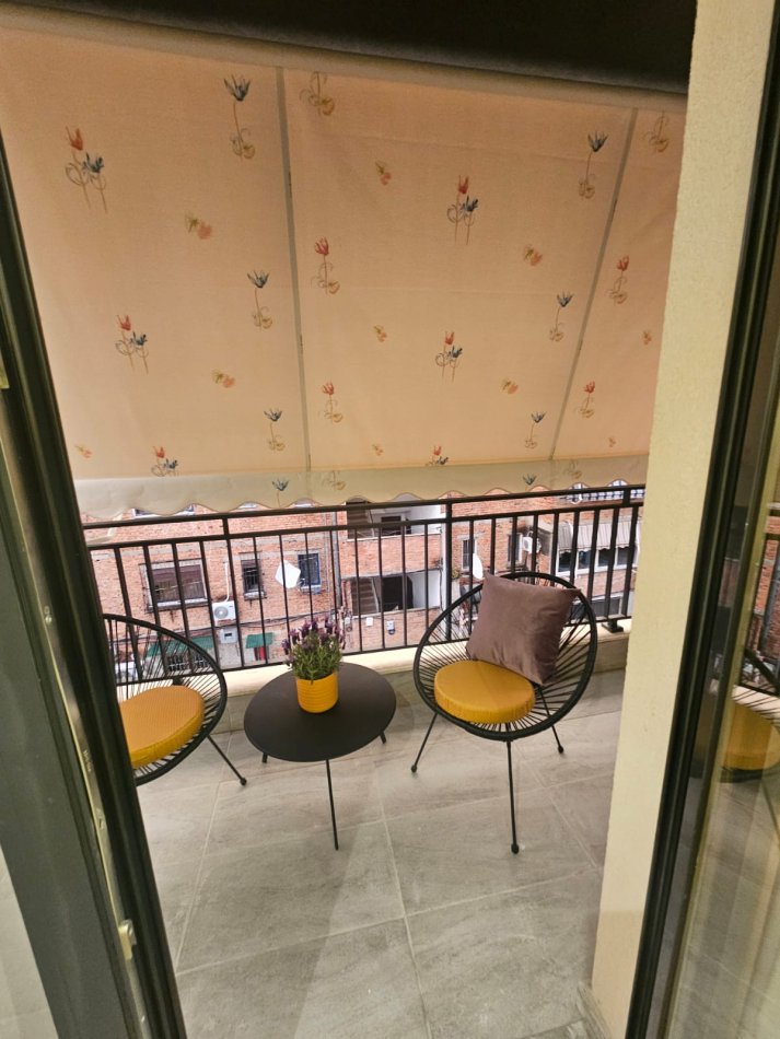 Super Apartament 2+1 ne shitje ne Qender tek pazari i ri (265,000 Euro)