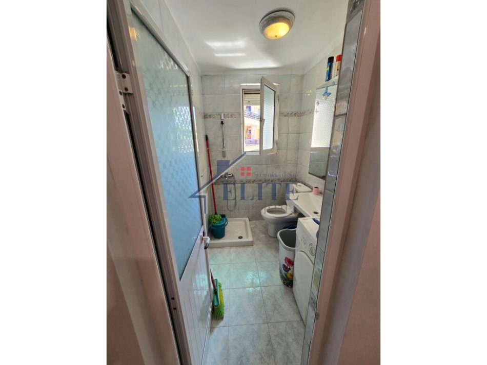 Tirane, shitet apartament 1+1+Ballkon Kati 3, 50 m² 88.000 € (Hoxha Tahsim)