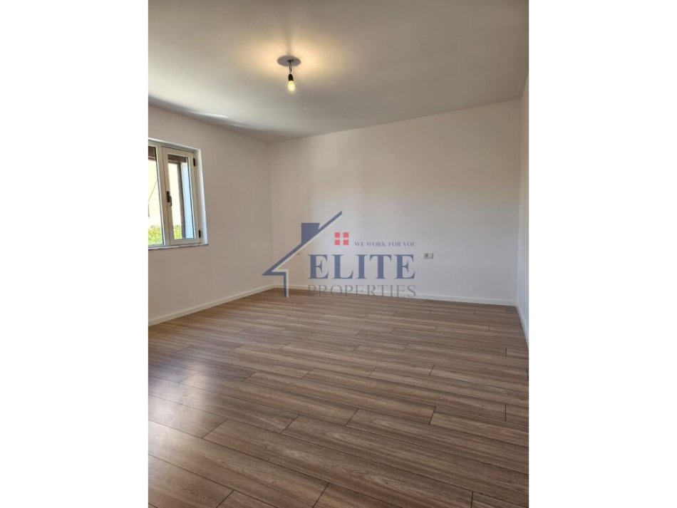 Tirane, shitet apartament 1+1 Kati 5, 70 m² 135.000 € (Xhamia e Tabakeve)