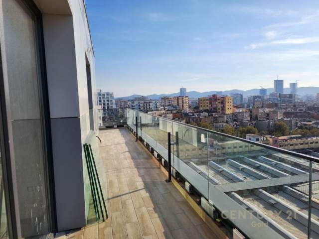 Tirane, shitet Penthouse 2+1+A+BLK Kati 11, 107 m² 134.000 Euro