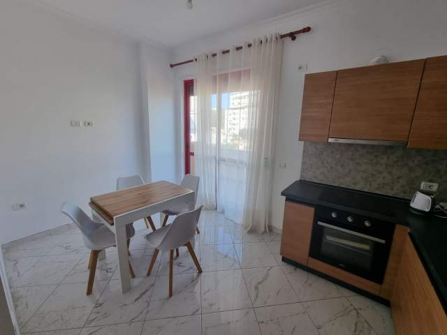 Durres, jepet me qera apartament 2+1+A+BLK Kati 4, 100 m² 550 Euro (Aleksander Goga)