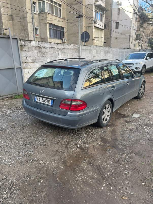 Tirane, shes makine Benz 220 Evo Viti 2007, 6.500 Euro