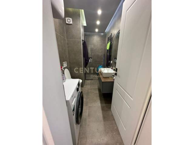Tirane, shitet apartament 2+1 Kati 3, 96 m² 235.000 Euro