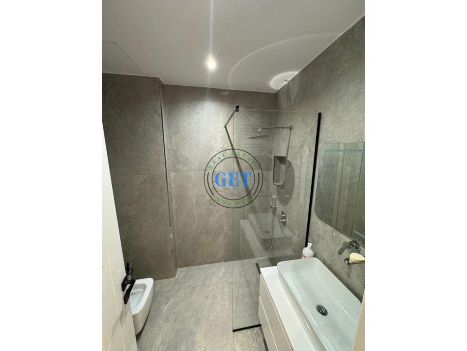 Durres, shitet apartament 1+1 Kati 1, 75 m² 140.000 € 