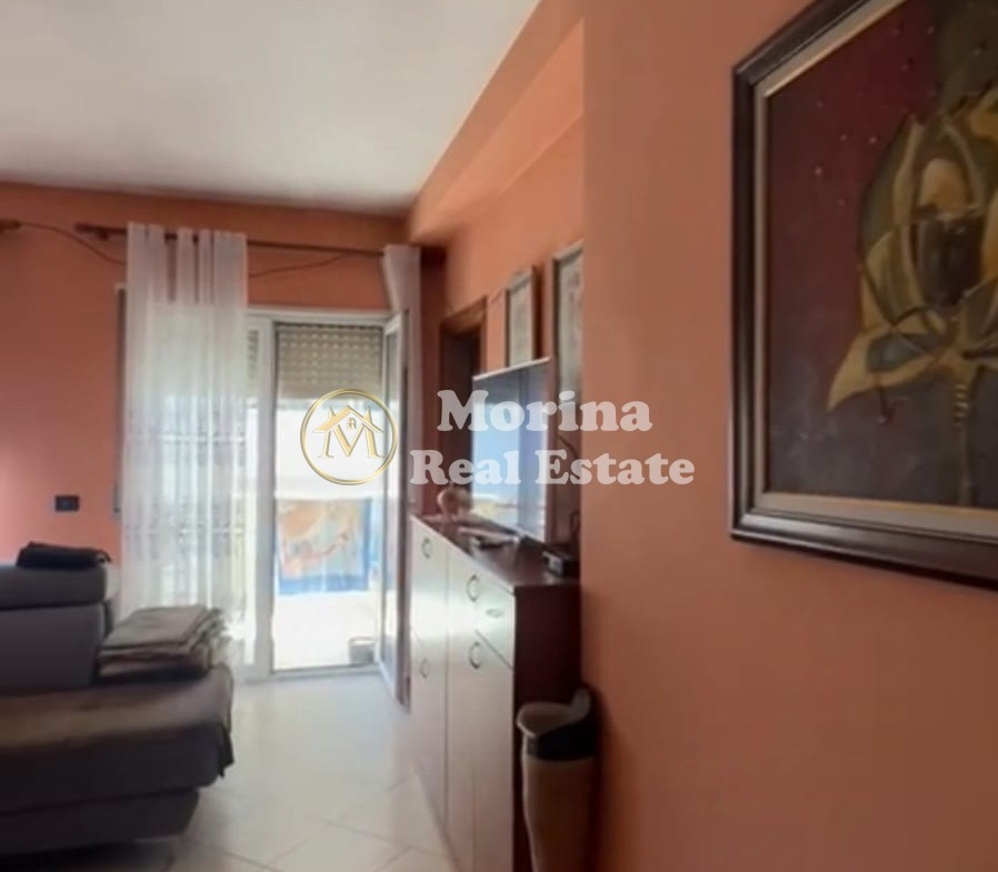 Tirane, shitet apartament 2+1 Kati 6, 117 m² 230.000 € (Rruga e Barrikadave)